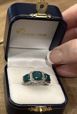 Bellissimo anello BBJ pietra