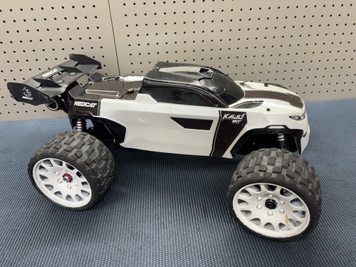 Monster truck senza spazzole