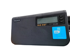 Radio portatile DAB leggera e