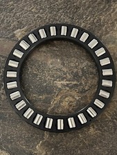 Axial cylindrical roller For