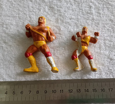COPPIA ACTION FIGURES HULK HOGAN TITAN SPORTS APPLAUSE 1990