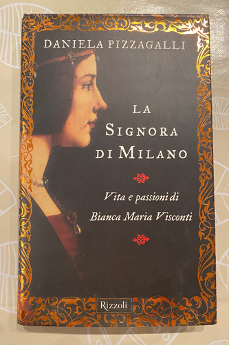 Signora milano - signora, milano"