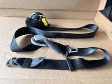 Cintura di sicurezza anteriore