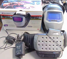 Casco per saldatura oscurante