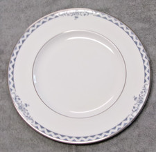 Beautiful Royal Doulton