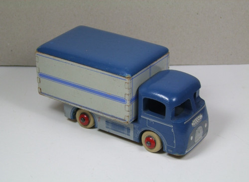 Bellissimo vecchio camion