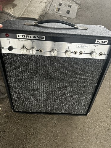 Amplificatore per chitarra - per,