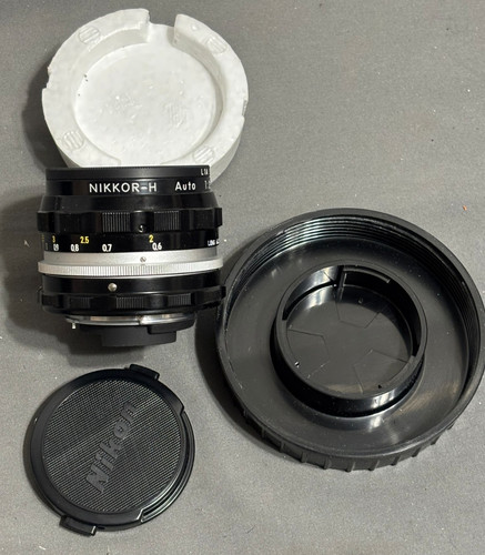 Fotocamera reflex automatica