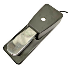 Pedale Sustain per Tastiera o Pianoforte Digitale con Invertitore di Polarità