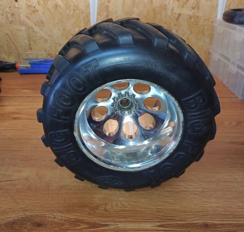 Monster truck bigfoot - monster,