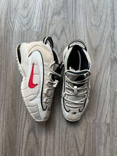 Nike social status - nike,