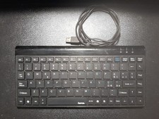 Tastiera compatta marca HAMA e