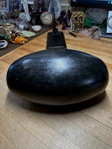 Rara pietra preziosa nera