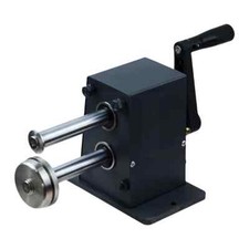 Macchina per tagliare suola in