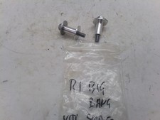 Yamaha R1 Big bang viti