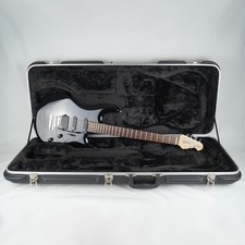 Music Man Luke II - USA 2010 -