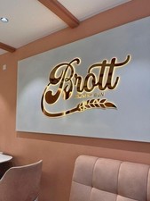 Insegna retroilluminata in metallo personalizzata - lettere 3D, segnaletica aziendale esterna illuminata