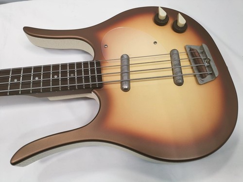 Danelectro longhorn bass 1959 - danelectro,