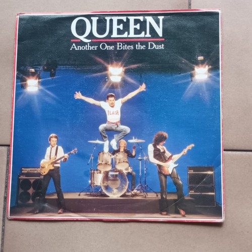 Queen another one - one, bites