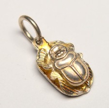 CIONDOLO CHARM SCARABEO