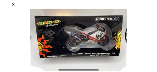 Minichamps yamaha v - minichamps, v.rossi