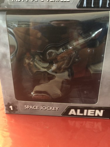 Neca alien cinemachines series - neca,