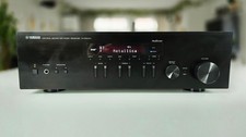 Yamaha R-N303D Ricevitore di