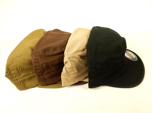 Berretto stile militare