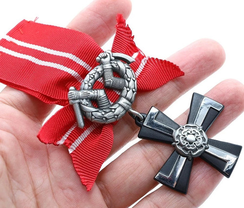 Medaglia croce della libertà - croce,