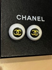 Orecchini CHANEL Logo Vintage
