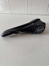 Selle Italia SIGNO road bike