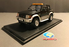 Schuco Mitsubishi Pajero V6 3000 , scala 1:24 (1138)