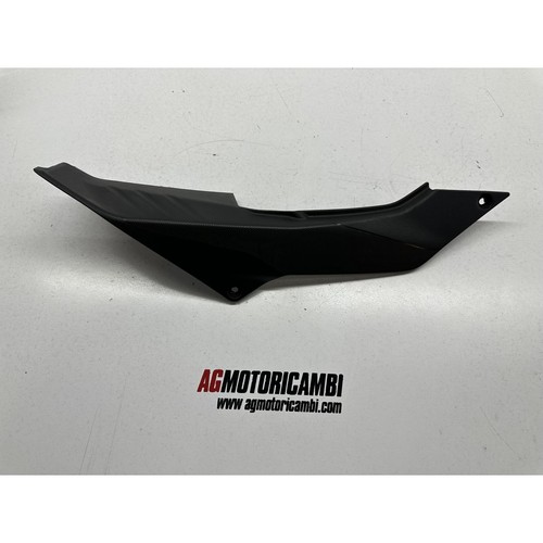 Plastica fianchetto sotto - plastica,