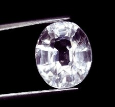 Zaffiro bianco naturale 8,17