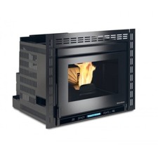 STUFA A PELLET INSERTO 700