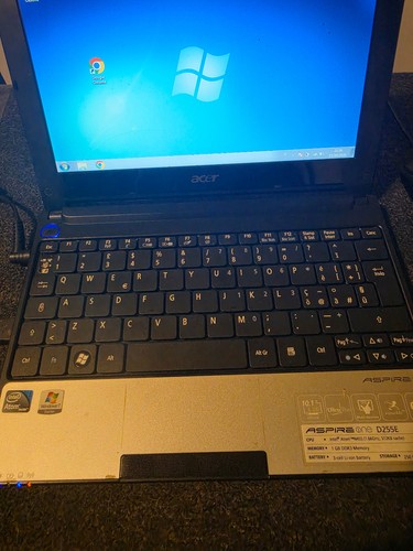 Acer aspire one - one, d255e