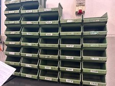 Contenitore a bocca di lupo 23x22x13cm - 35 pezzi disponibili