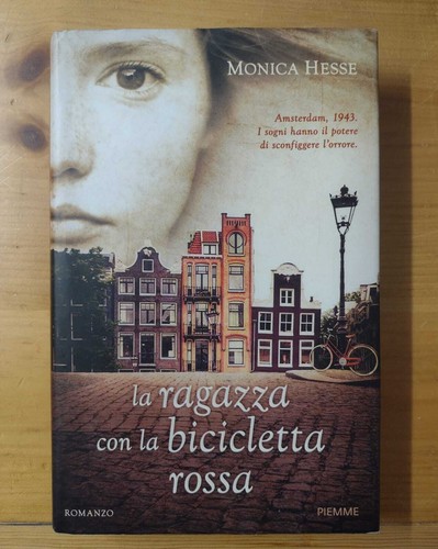 Ragazza con bicicletta - con,