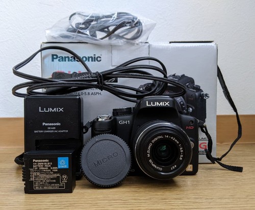 Panasonic lumix gh1 zuiko - lumix,