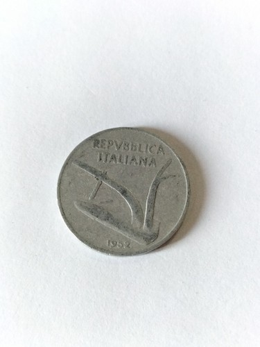 Moneta lire del 1952 in - moneta, 10