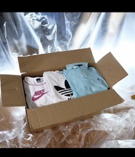 Box 10 kg di abbigliamento Firmato e Vintage, mix uomo donna
