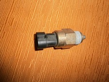 INTERRUTTORE LUCE RETROMARCIA