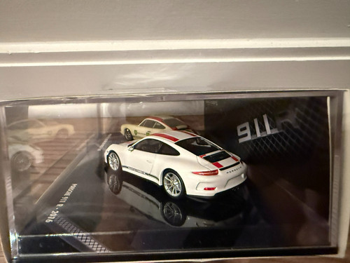Minichamps porsche 911r 2016 - minichamps,