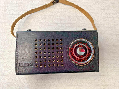 Radio portatile sovietica
