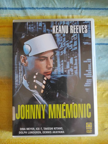 Johnny mnemonic medusa - -,