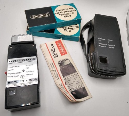 Registratore nastro vintage - a,