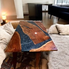 Tavolo da pranzo epossidico