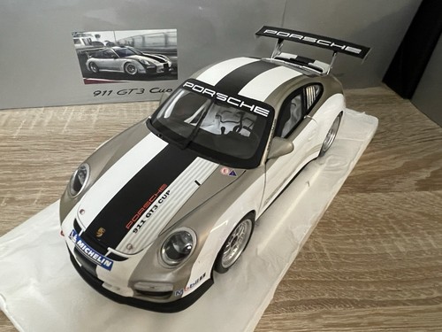 Minichamps 18 - (l-115), 1:18