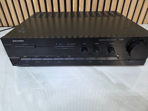 Amplificatore stereo integrato