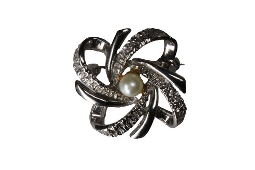 Spilla vintage fiocchi perla